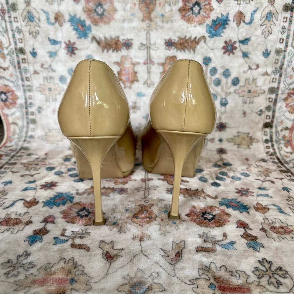 Yves Saint Laurent Tribtoo Tan Patent Heels - Picture 6 of 16